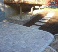 patio with pavers